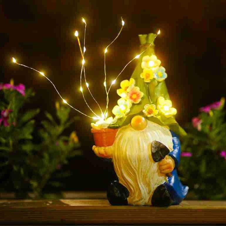 Automatic Solar Gnome Statue for Garden - Eco-Friendly Light-Up Ornament, Durable Resin Construction for Year-Round Outdoor Use-ALB