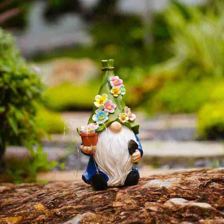 Automatic Solar Gnome Statue for Garden - Eco-Friendly Light-Up Ornament, Durable Resin Construction for Year-Round Outdoor Use-ALB